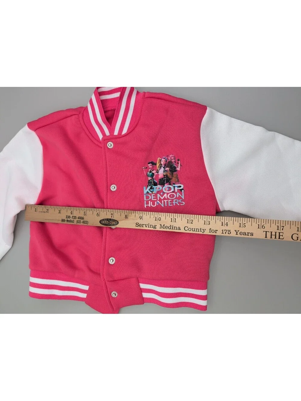 NWOT  K-Pop Demon Hunters Pink and White Kids Jacket Size 5-6Y